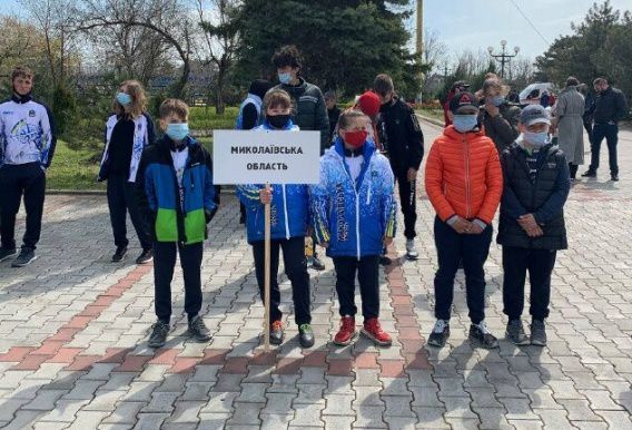 Юные николаевские яхтсмены открыли сезон на кубке «Азовского моря»