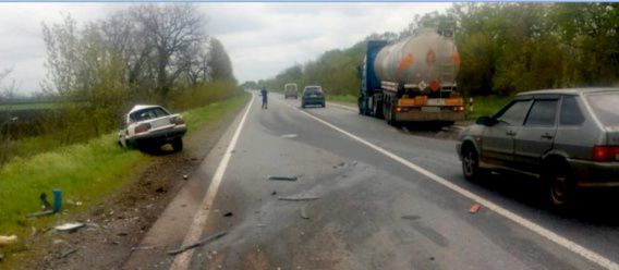 В Николаевcкой области разбился насмерть водитель на «Тойоте»