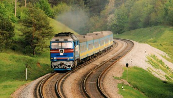 На лето запустили новый поезд Ковель-Николаев