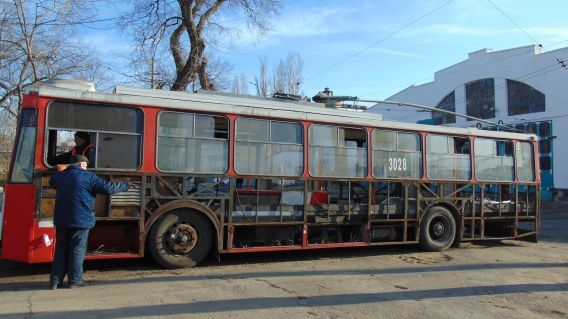 Сегодня николаевская городская власть установила новые цены на проезд в автобусах, трамваях, троллейбусах