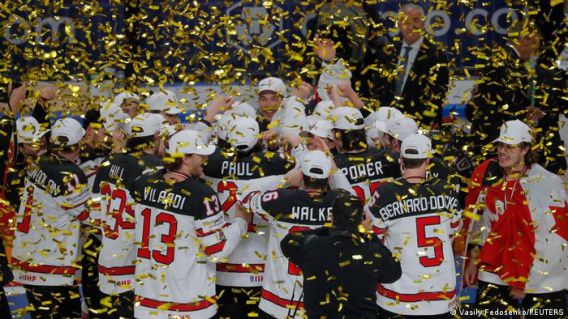 Сборная Канады вернула титул чемпионов мира по хоккею