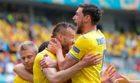Украина побеждает в труднейшем матче с двумя пенальти Северную Македонию