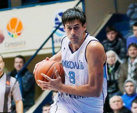 Знаменитый игрок МБК «Николаев» Алексей Онуфриев вернулся на баскетбольную площадку