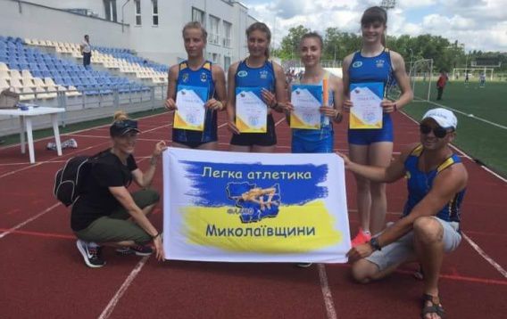 Обновлен рекорд Николаевской области U-18 в женской эстафете 4х100 метров