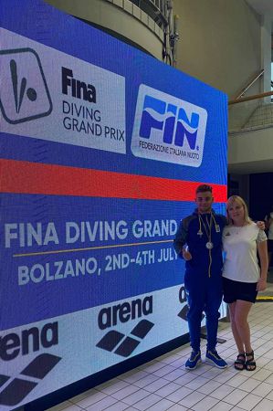 В Италии на Гран-при FINA николаевский прыгун в воду Коновалов взял «серебро»