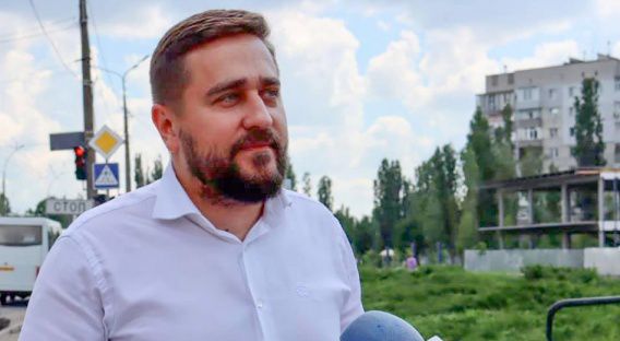Подследственный Коренев отстранен от должности, Сенкевич подписал его заявление