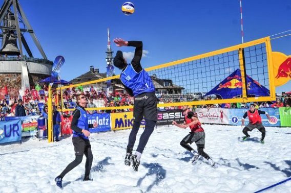 На зимней Олимпиаде-2022 в Пекине продемонстрируют снежный волейбол