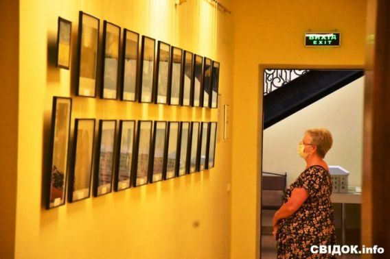 В Старофлотских казармах в Николаеве проходит фотовыставка ко Дню Независимости