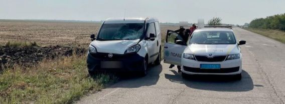 Fiat насмерть сбил военного на трассе под Николаевом