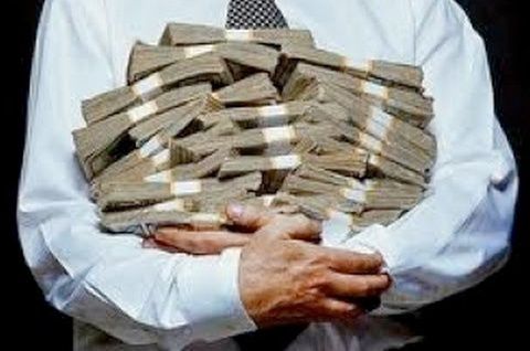 Директора николаевского предприятия уличили в казнокрадстве на 800 тысяч гривен
