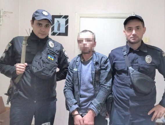 Вора, которого объявили в розыск в Киеве, нашли в николаевской глубинке