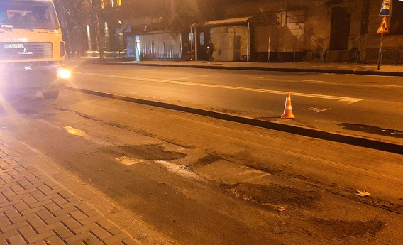 За ремонт квартала дороги по Пушкинской департамент ЖКХ заплатит по тысяче гривен за кв. метр