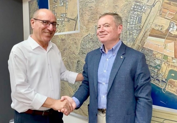 Украинский посол в Израиле предложил мэру Эйлата сделать его город побратимом Николаева