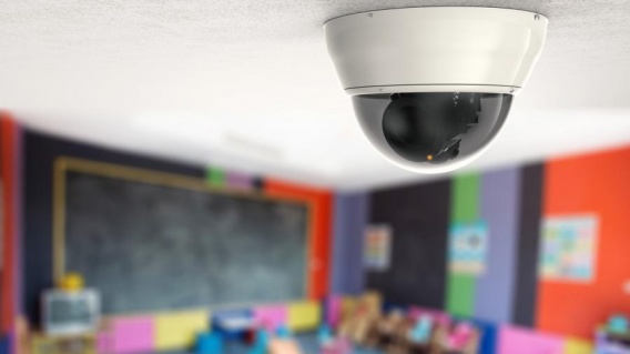 В Николаеве в школах и садах усиливают меры безопасности: устанавливают камеры наблюдения