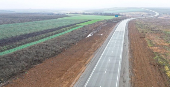 В Украине предлагают разрешить принудительно изымать землю для строительства дорог