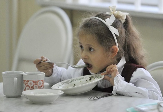 Опубликовано новое 4-недельное меню завтраков для николаевских школ