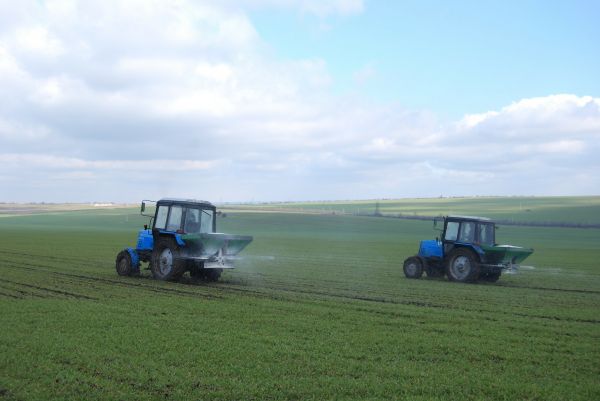 Аграрии прифронтовой Николаевщины на 80 процентах земли готовы вести посевную кампанию