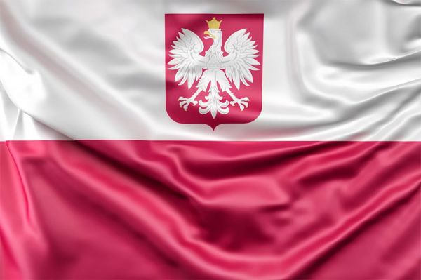 Рекордное количество украинцев изменили гражданство на польское