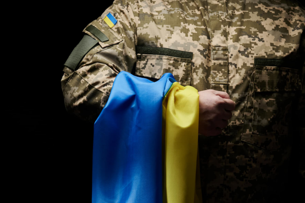 Украинский парламент продлил военное положение еще на три месяца