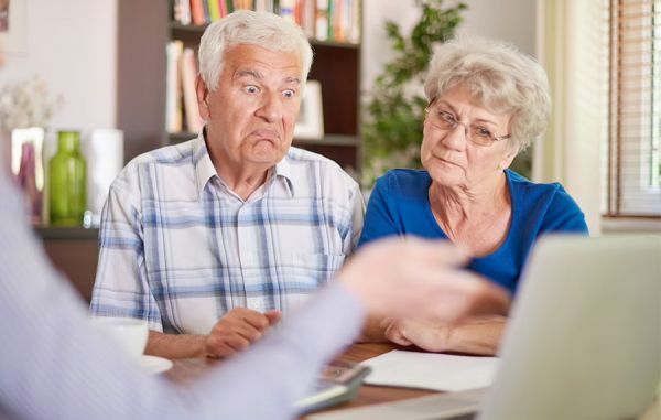 Какие пенсии должны получать пенсионеры в возрасте от 70 лет – в Пенсионном фонде назвали суммы