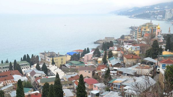 Россияне намерены выставить на торги недвижимость Порошенко и Яценюка в Крыму
