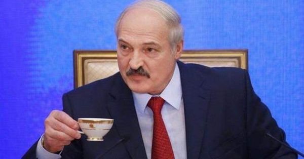 Лукашенко после встречи с путиным забрали в больницу в критическом состоянии