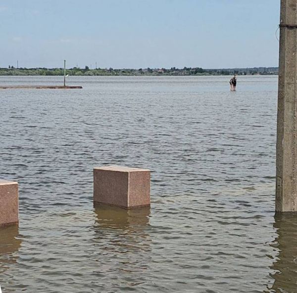 В Николаеве уровень воды упал за сутки еще на 8 сантиметров