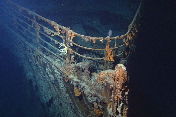 Батискаф «Титан» по пути к «Титанику» мог быть подорван