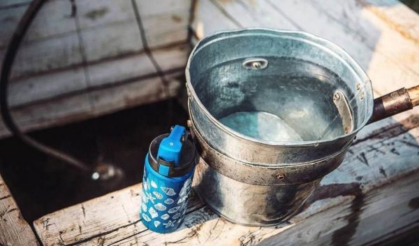 В двух николаевских селах вода из скважин и колодцев стала непригодна для употребления