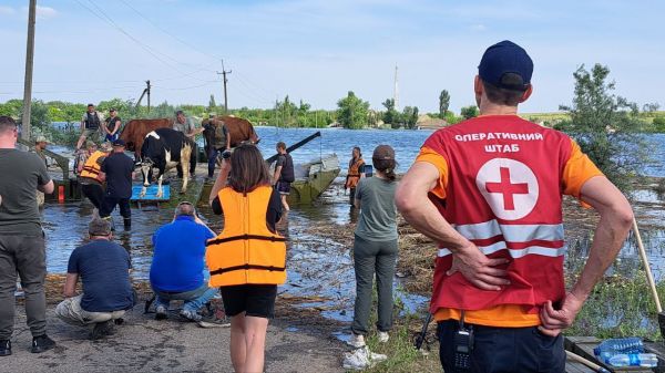 Вода в Ингульце Николаевской области спала еще на 2 метра и 16 сантиметров