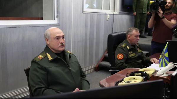 У Лукашенко начались массовые кровоизлияния в различные органы и ткани