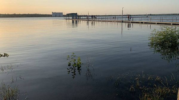 До водной нормы в акватории Николаева осталось несколько сантиметров