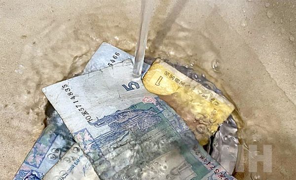 «Николаеводоканал» добивается ареста банковских счетов даже тех горожан, кто должен 200 грн