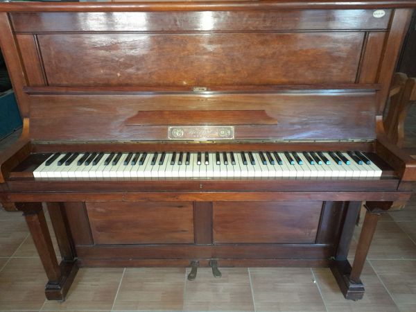 В Николаевском музее появилось антикварное немецкое пианино