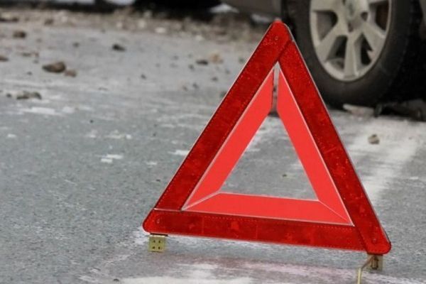 Полиция ищет очевидцев аварии в Николаеве, виновник которой уехал с места ДТП