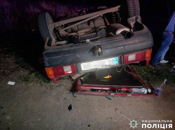 Вчера вечером в аварии в Николаевской области погибла 21-летняя девушка