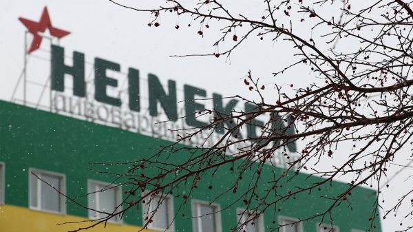 Heineken продала пивоваренный бизнес в России за 1 евро