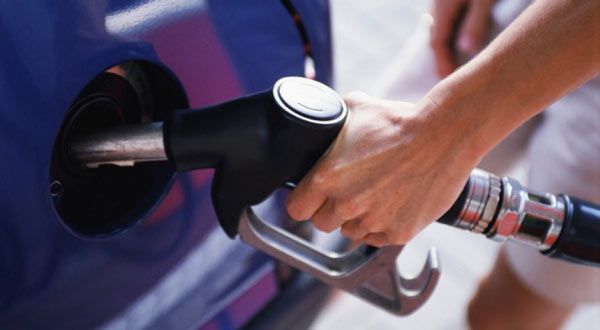 Фирму, которая торговала некачественным бензином в Николаеве, уже два года пытаются заставить уплатить штраф