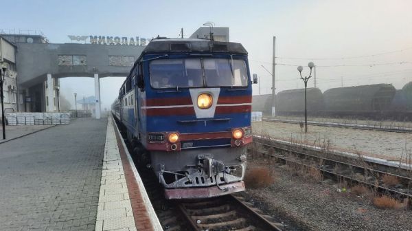 «Укрзалізниця» добавляет количество рейсов из Херсона в Николаев и Киев