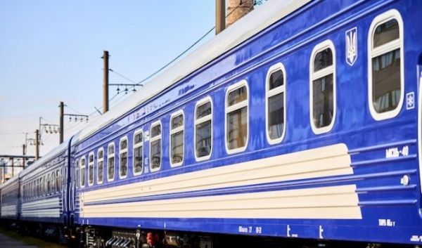 «Укрзалізниця» восстановила движение поездов между Николаевом и Херсоном