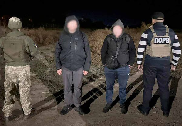 У границы с Молдовой задержали николаевца, который заплатил $4500, чтобы незаконно покинуть Украину (видео)