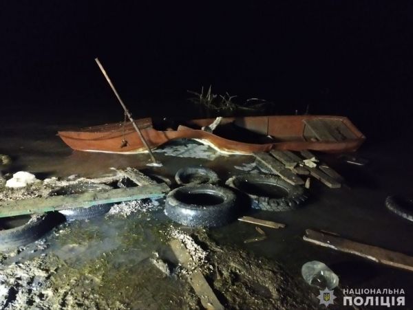 В Николаевские области в лодку с людьми бросили взрывчатку