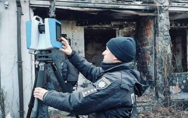 Николаевским криминалистам передали оборудование, которое с максимальной точностью фиксирует военные преступления