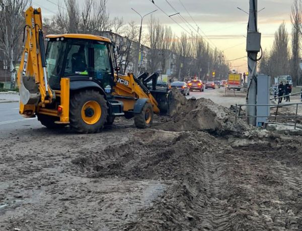 Николаевская ТЕЦ зарыла две ямы после ремонта теплосетей: на проспекте Мира и по Чкалова