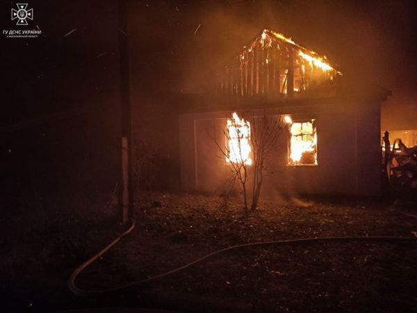 На Николаевщине ночью дотла сгорел дом. Фото