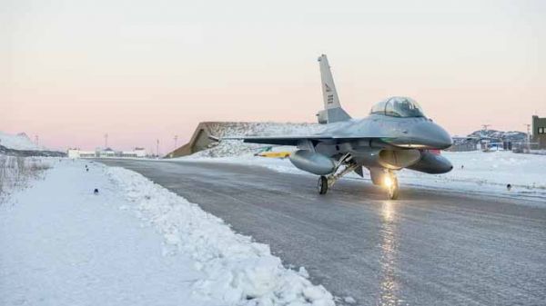 В Дании приземлились норвежские F-16 для обучения летчиков ВСУ