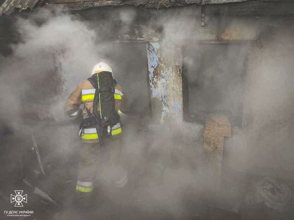 Горели гараж, квартира, частный дом – тревожные сутки пожарных Николаевщины
