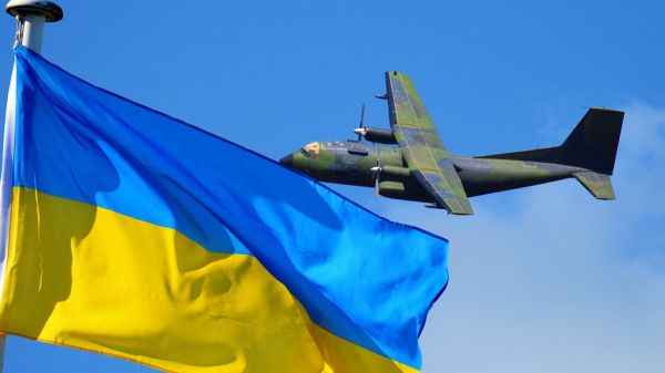 Правительство Украины предложило запретить на 50 лет воздушное, морское и железнодорожное сообщение с Россией