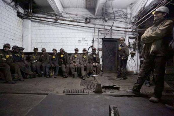 Во время войны в Донецкой области работают 20 тысяч шахтеров