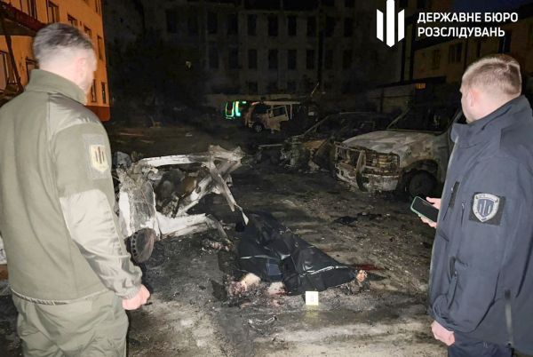 Подробности вчерашнего взрыва в Николаеве: у военных на парковке взорвались снаряды